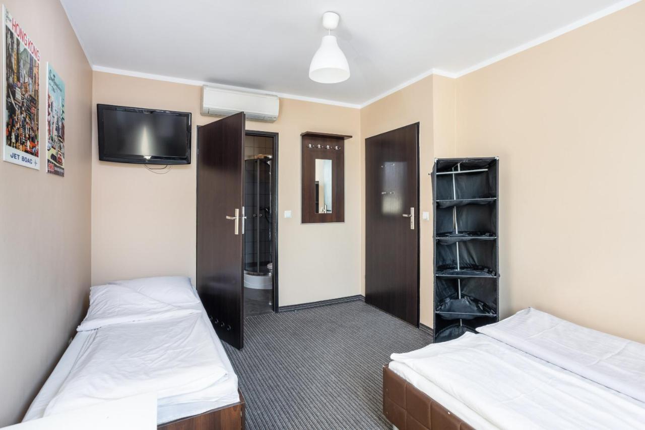 Shick Hostel Wrocław Eksteriør bilde